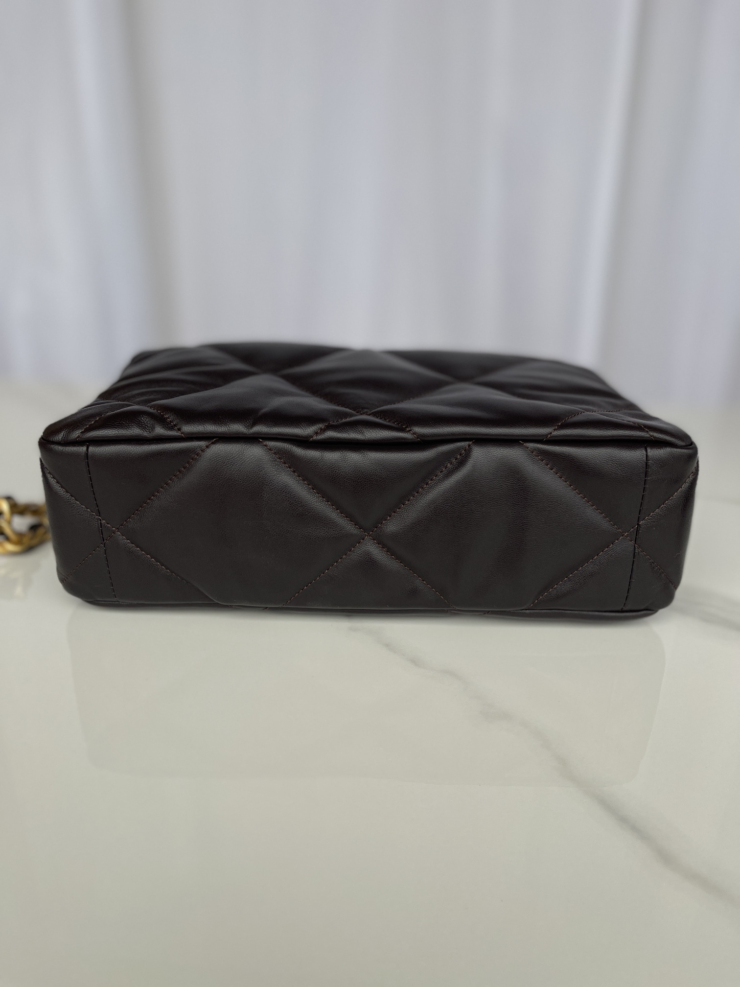 Ch**el 19 LARGE HANDBAG Shiny Leather, Gold-Tone, Silver-Tone & Ruthenium-Finish Metal Black 7.8 × 11.7 × 3.9 in