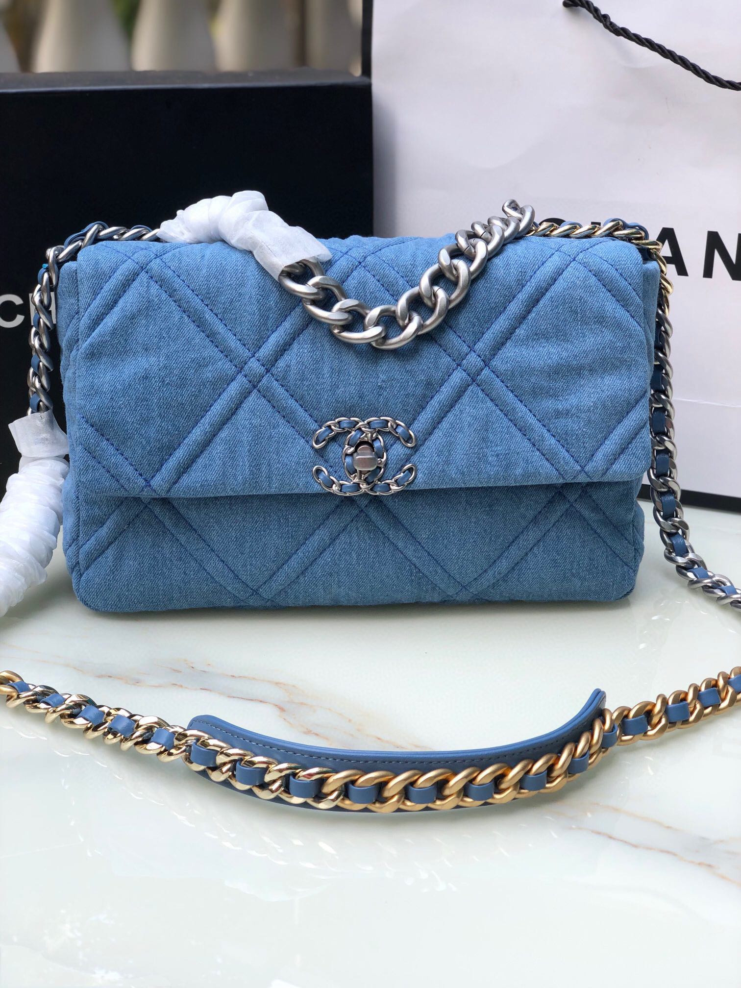 Ch**el 19 LARGE HANDBAG, Gold-Tone, Silver-Tone & Ruthenium-Finish Metal Blue 7.8 × 11.7 × 3.9 in