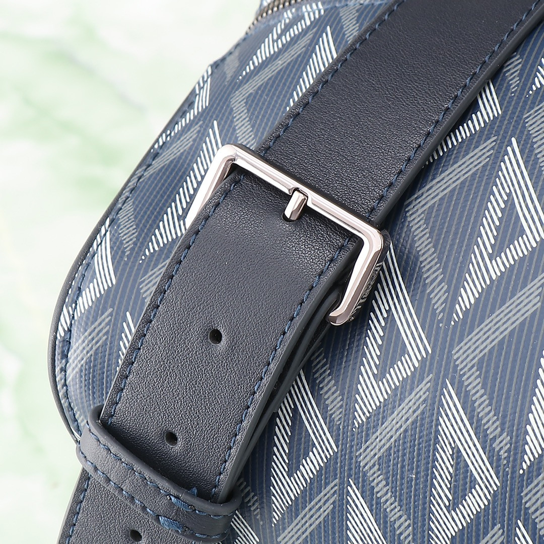 D10r Lingot Bag Blue 50 x 25 x 21.5 cm