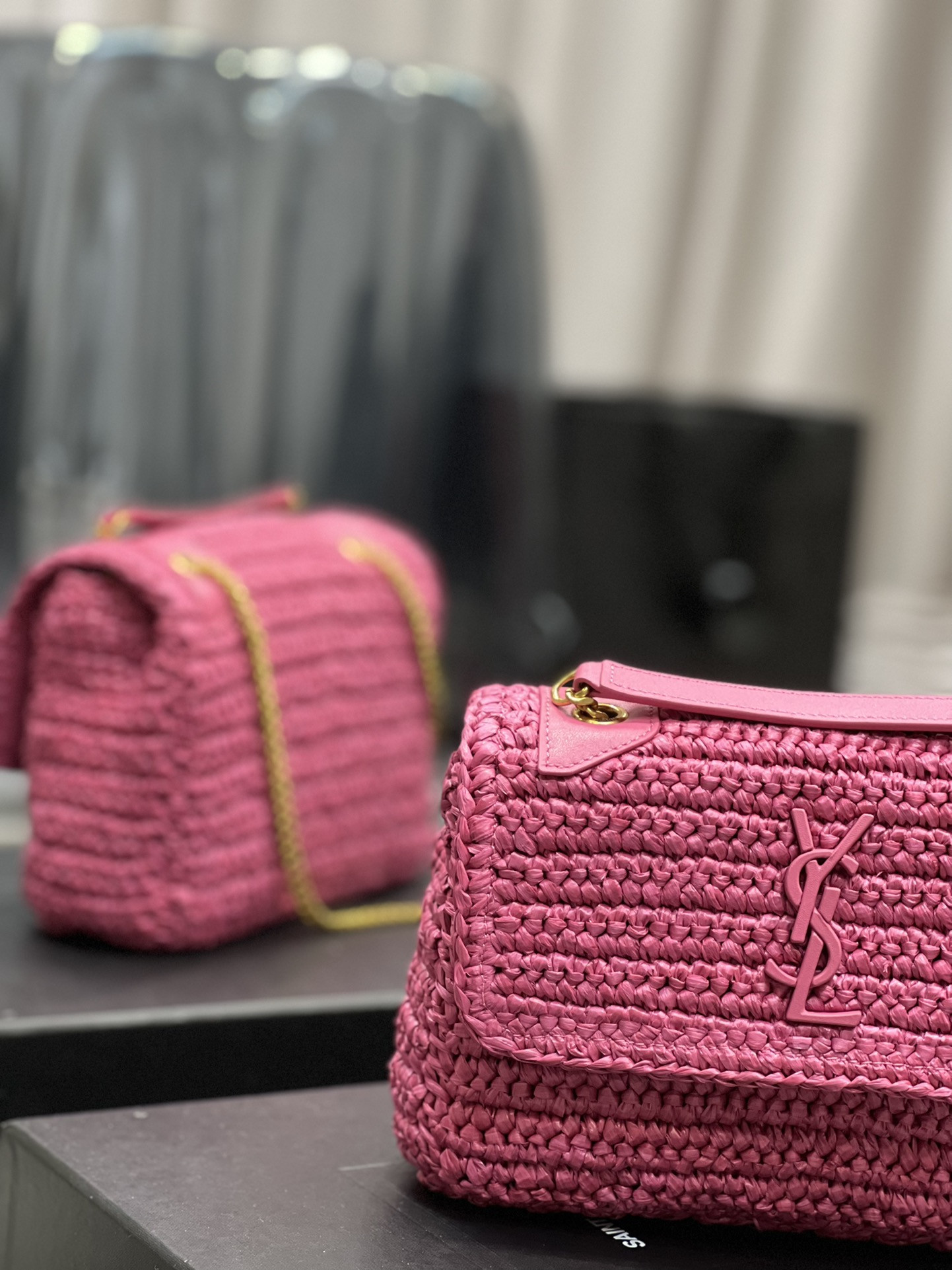 Y51 NIKI CHAIN BAG IN RAFFIA AND LEATHER 22×16.5×12 CM