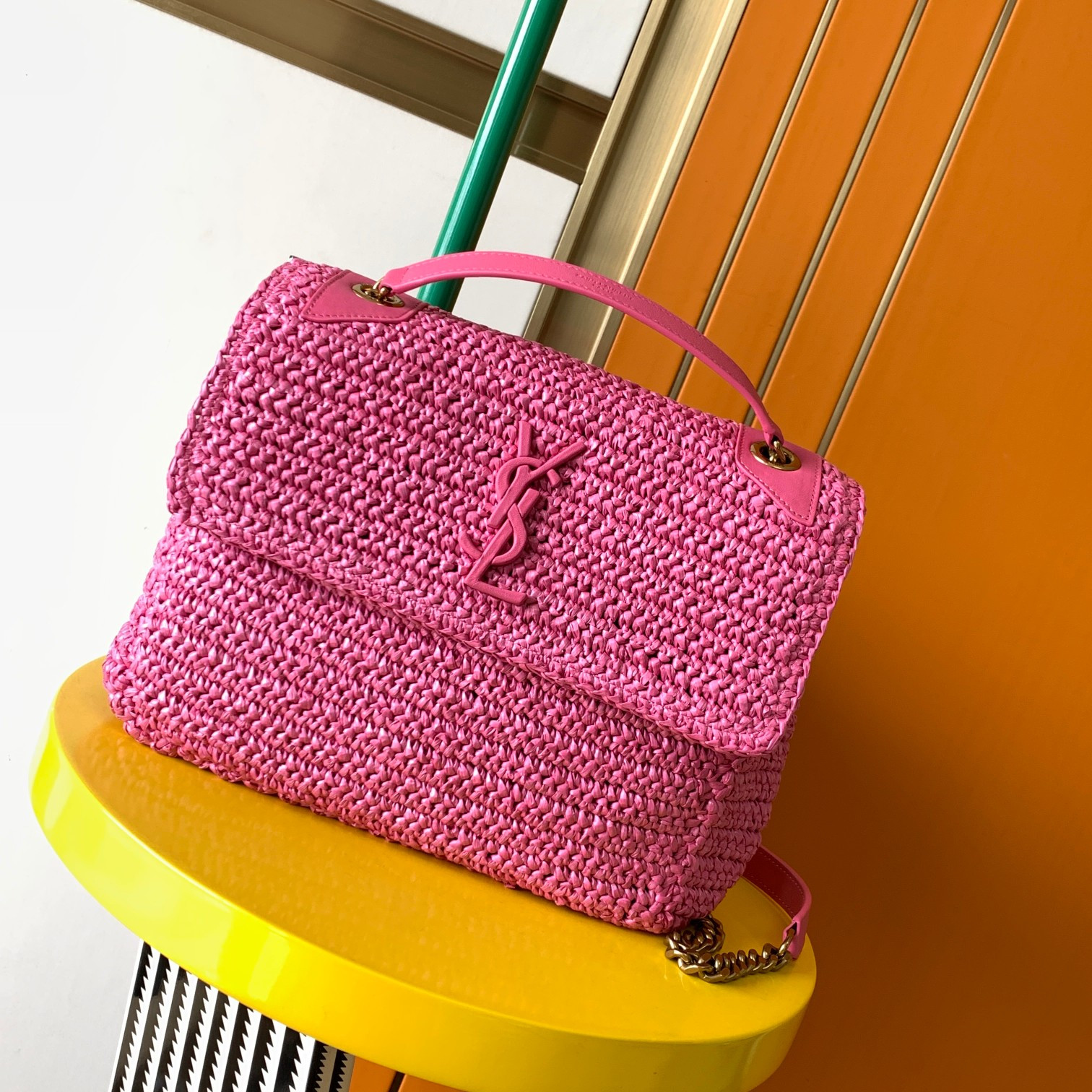 Y51 NIKI MEDIUM CHAIN BAG IN RAFFIA AND LEATHER 11 X 7.8 X 3.3 INCHES