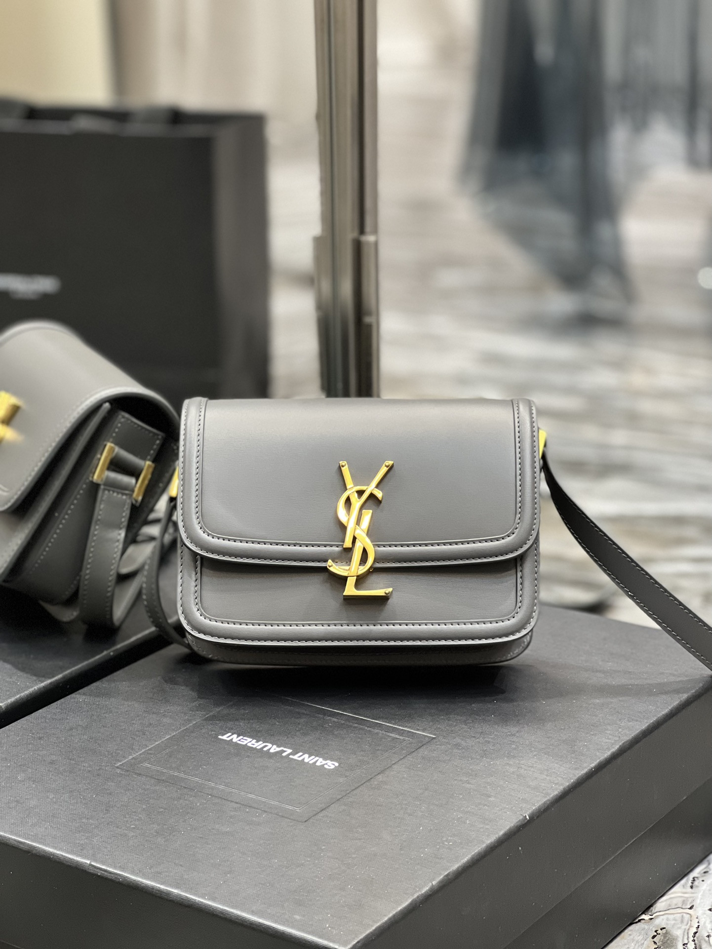 Y51 SOLFERINO SMALL SATCHEL IN BOX Sa1nt Lau*nt STORM 7.4 X 5.1 X 1.9 INCHES