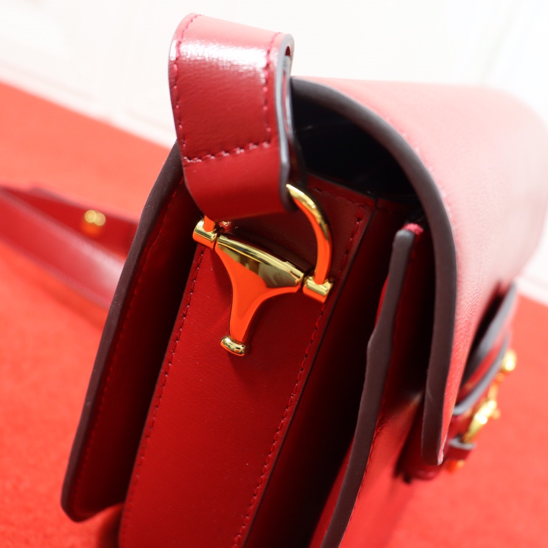Gvc*1 HORSEBIT 1955 SHOULDER BAG RED 9.8"W x 7"H x 3.1"D