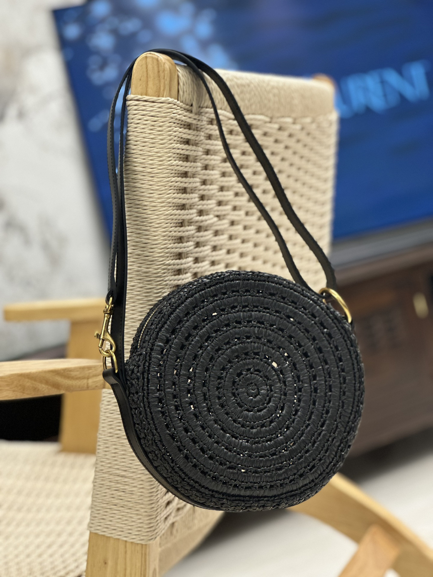 Y51 ROUND BAG IN RAFFIA AND VEGETABLE-TANNED LEATHER Color Black