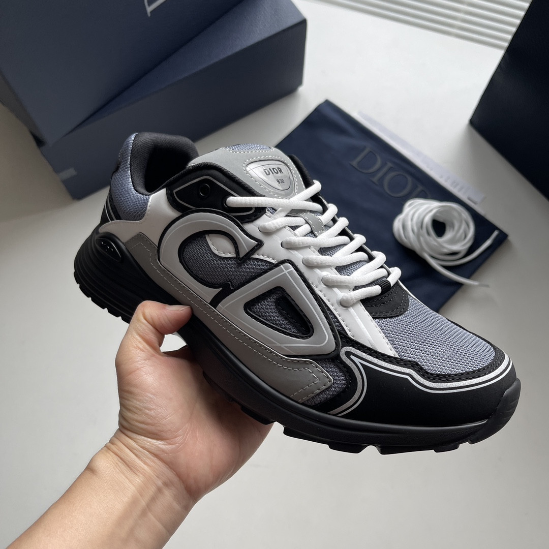 UA D10r B30 Sneaker