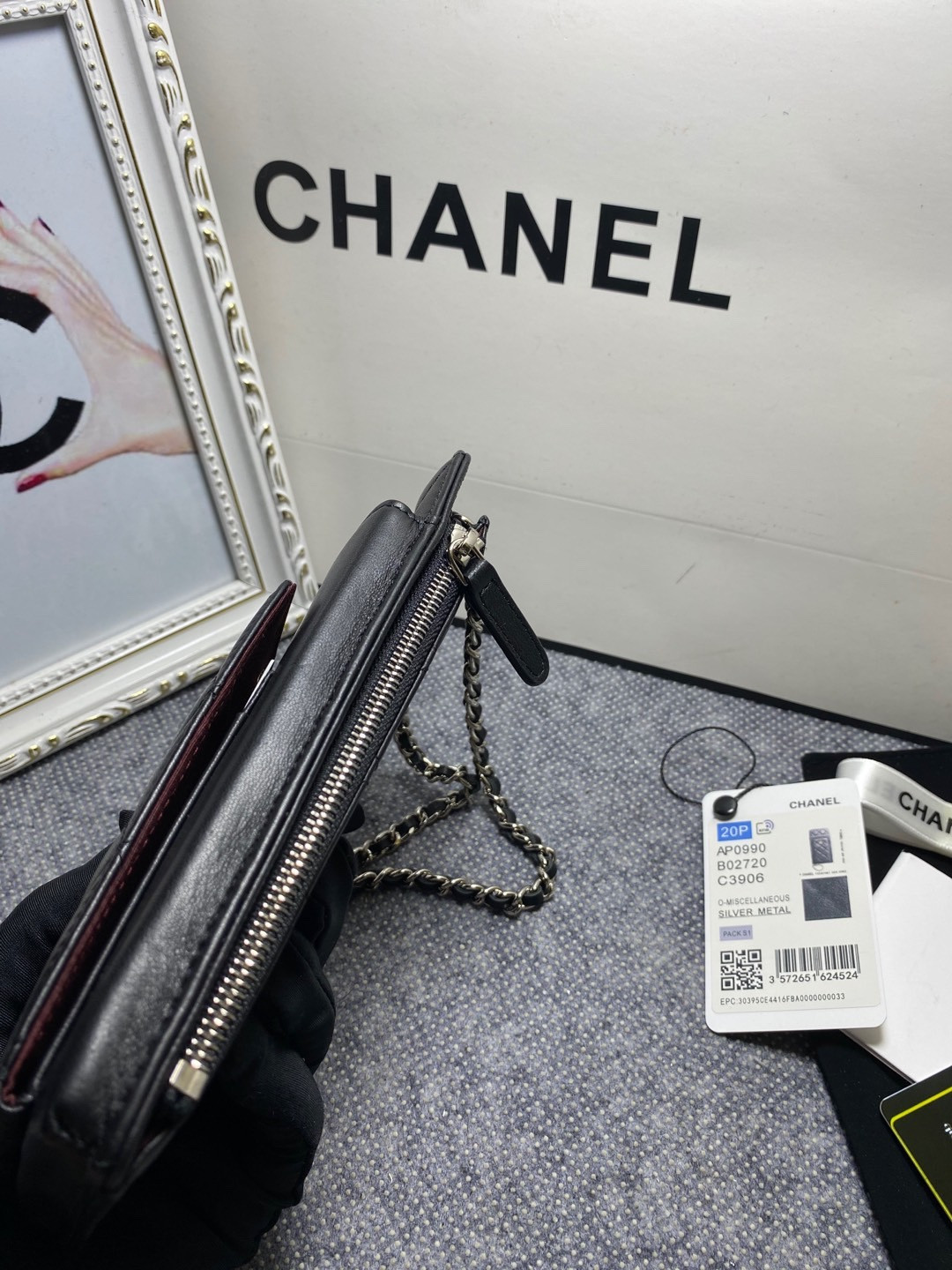 Ch**el LONG ZIPPED WALLET 19-11cm