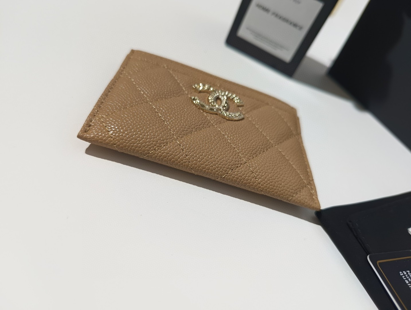 Ch**el CARD HOLDER 10CM
