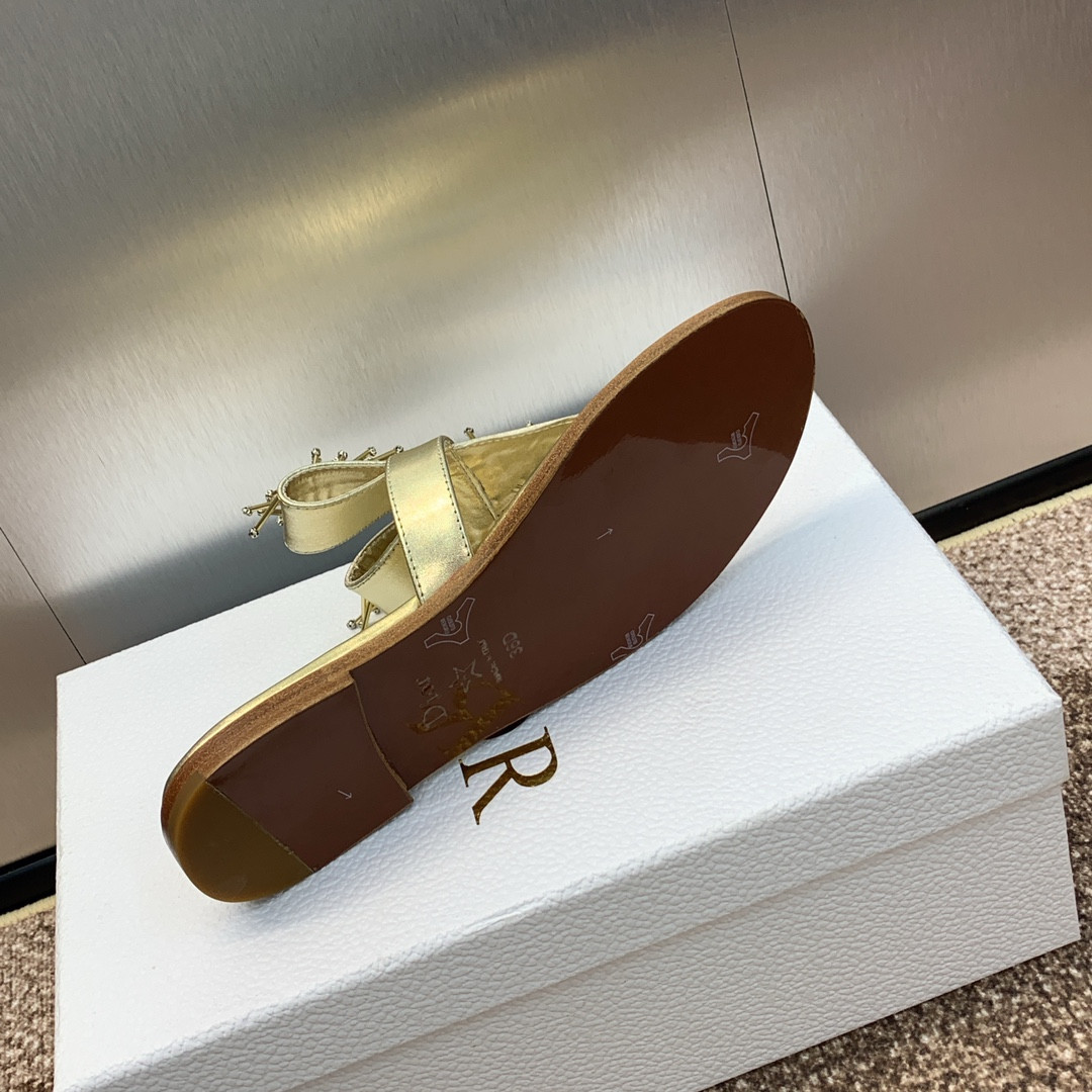 UA D10r Slide 24SS