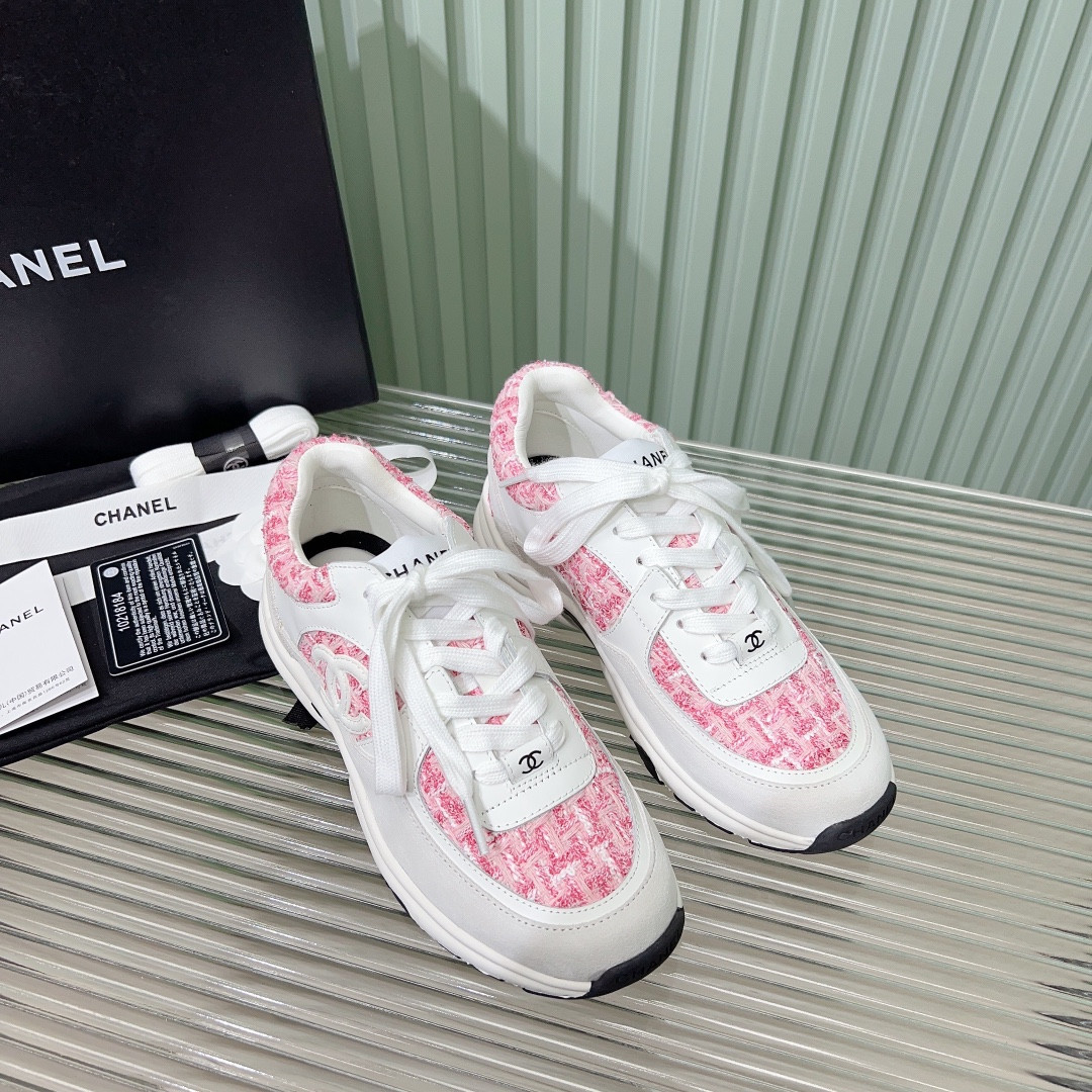 UA Ch**el SNEAKERS Tweed