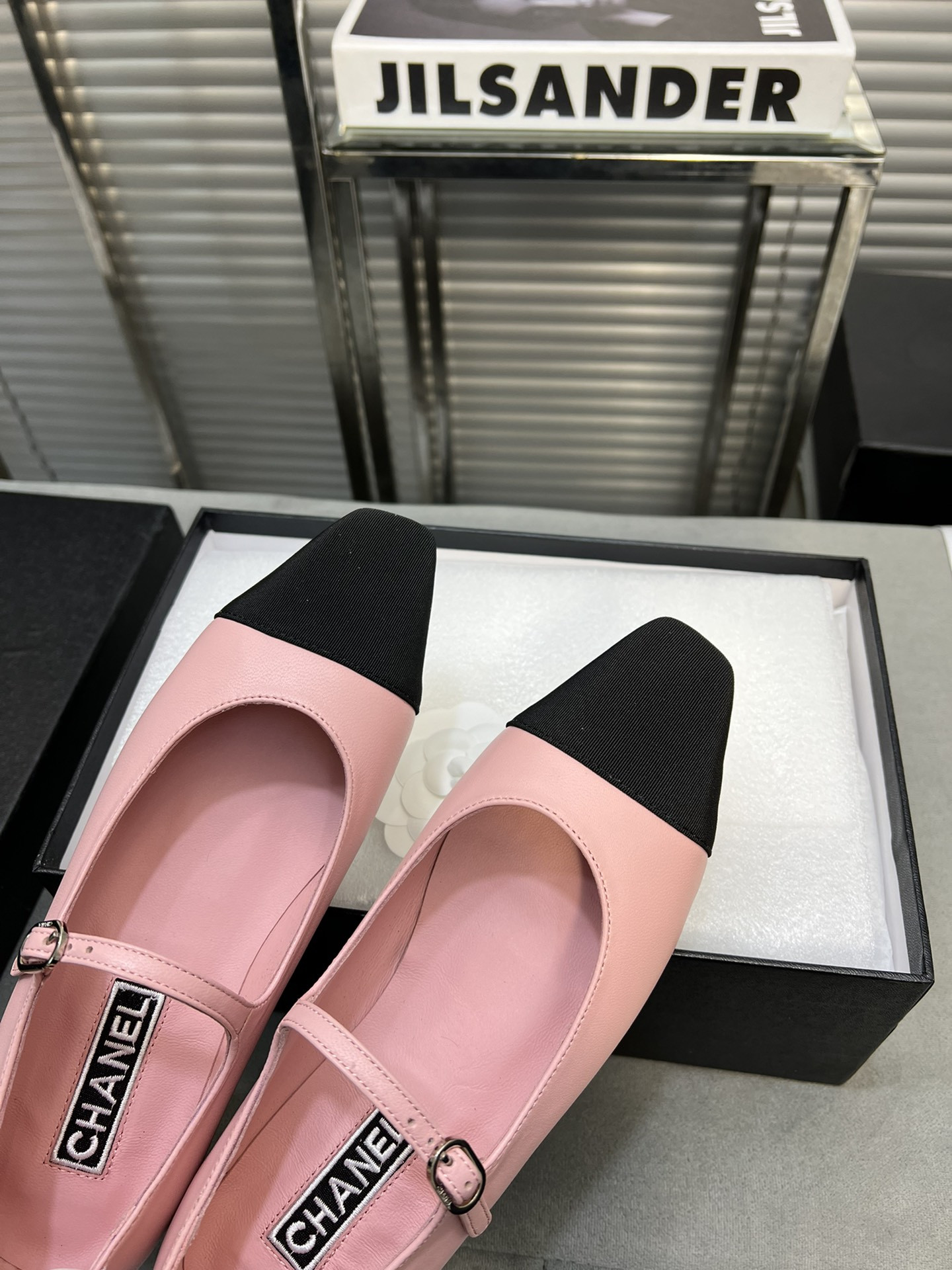UA Ch**el MARY JANES  Lambskin