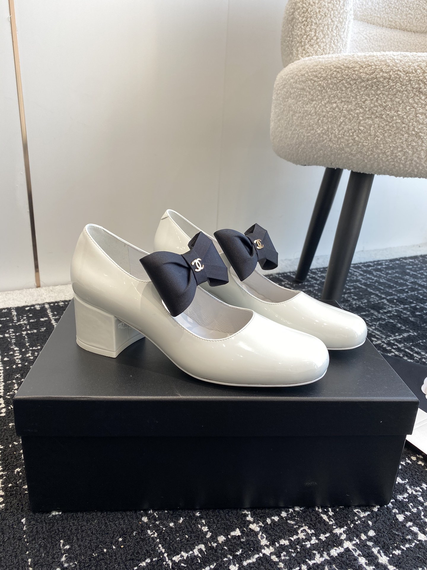 UA Ch**el MARY JANES Patent Calfskin & Grosgrain