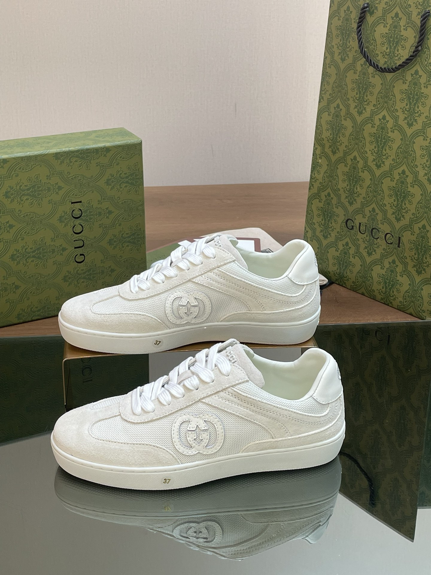 UA Gvc*1 INTERLOCKING G SNEAKER  White