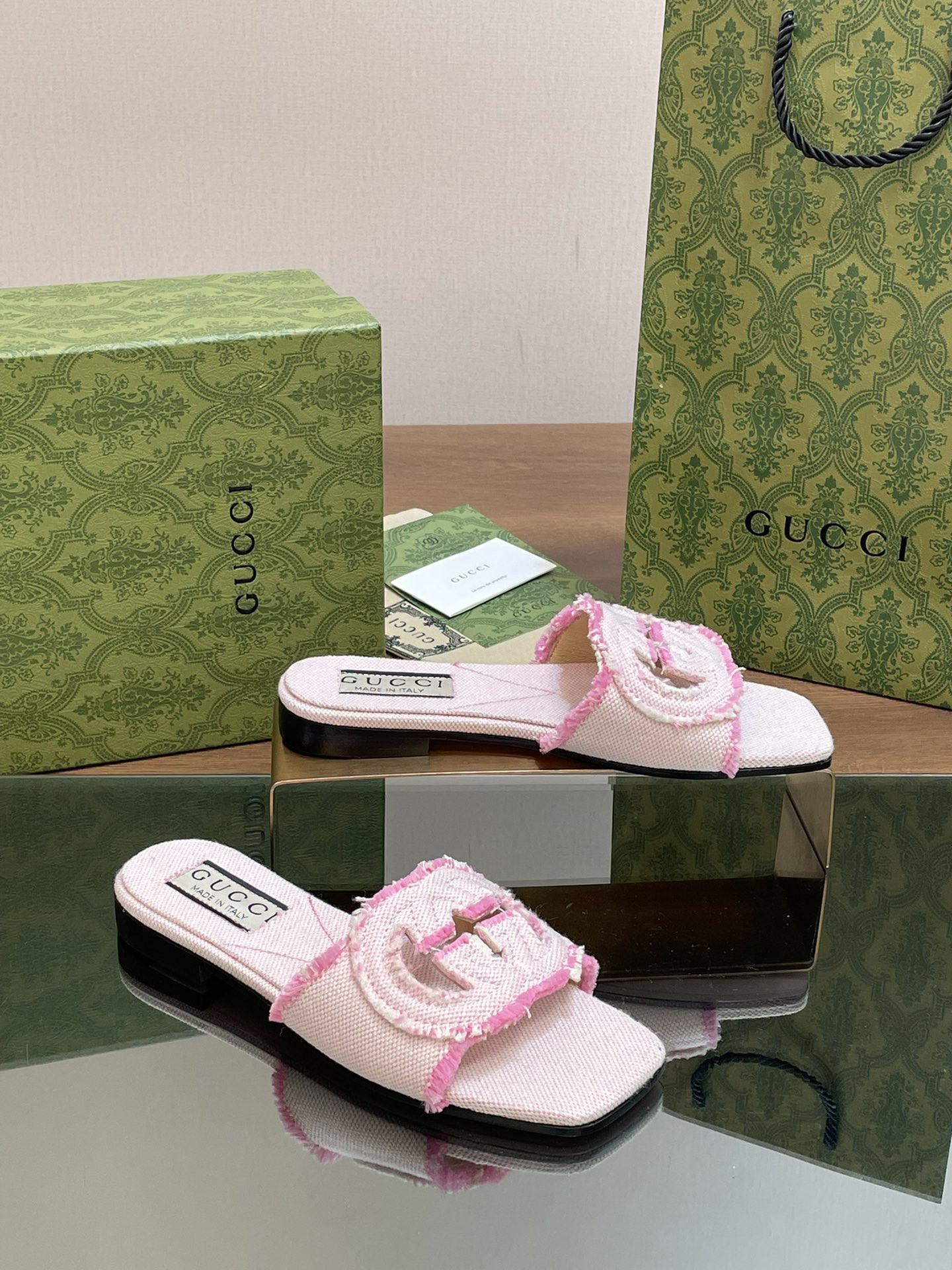 UA Gvc*1 WOMEN