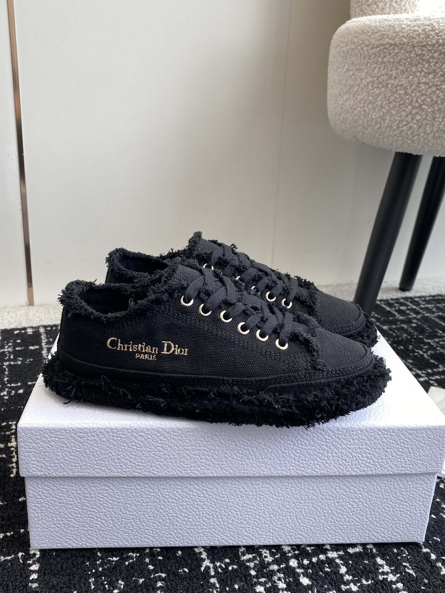 UA Walk'n'D10r Sneaker