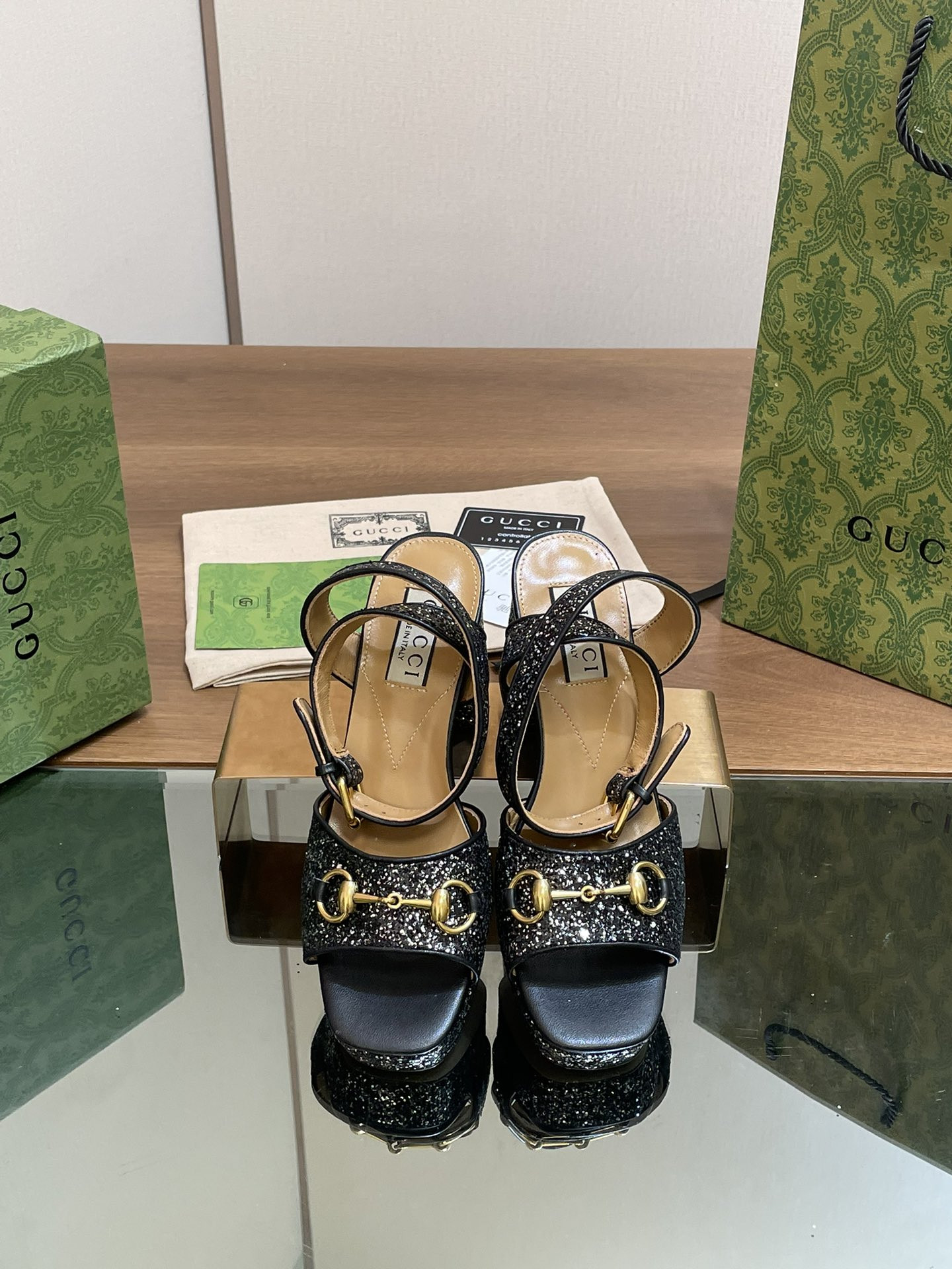 UA Gvc*1 HORSEBIT PLATFORM SANDAL