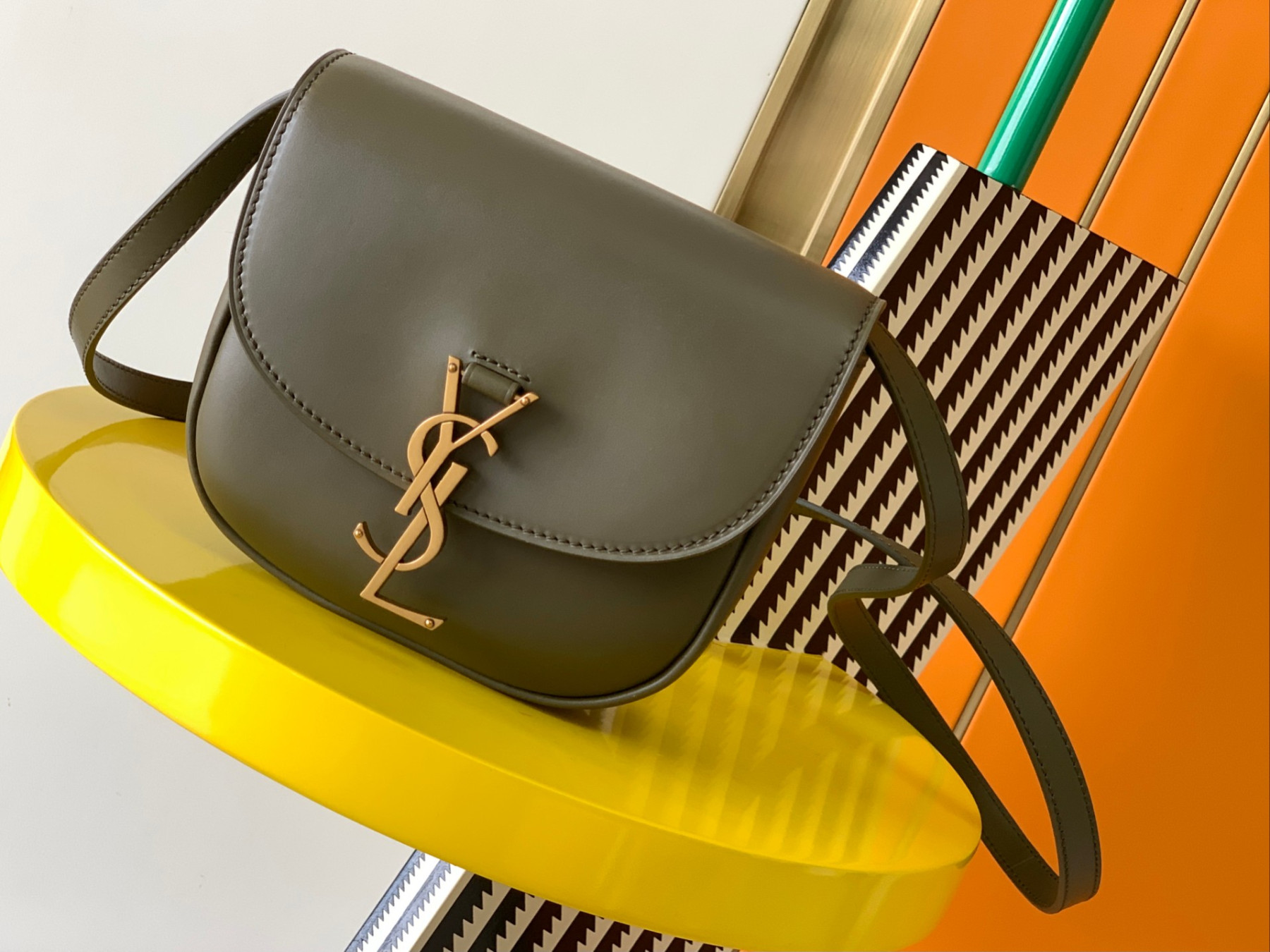 Y51 KAIA SMALL SATCHEL IN SMOOTH LEATHER 7.2 X 6.1 X 2.1 INCHES