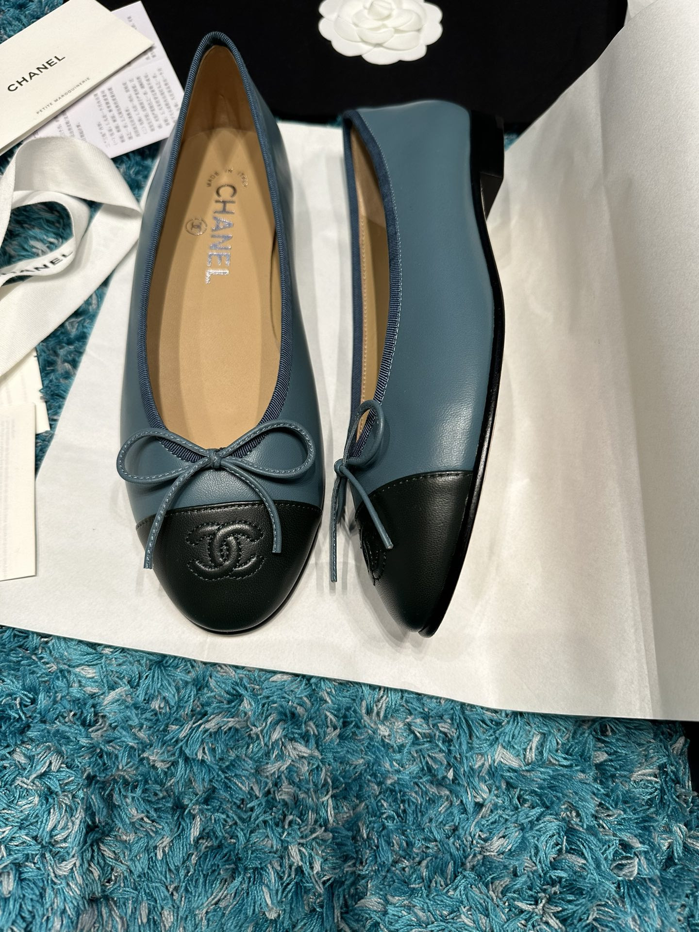 UA Ch**el BALLET FLATS