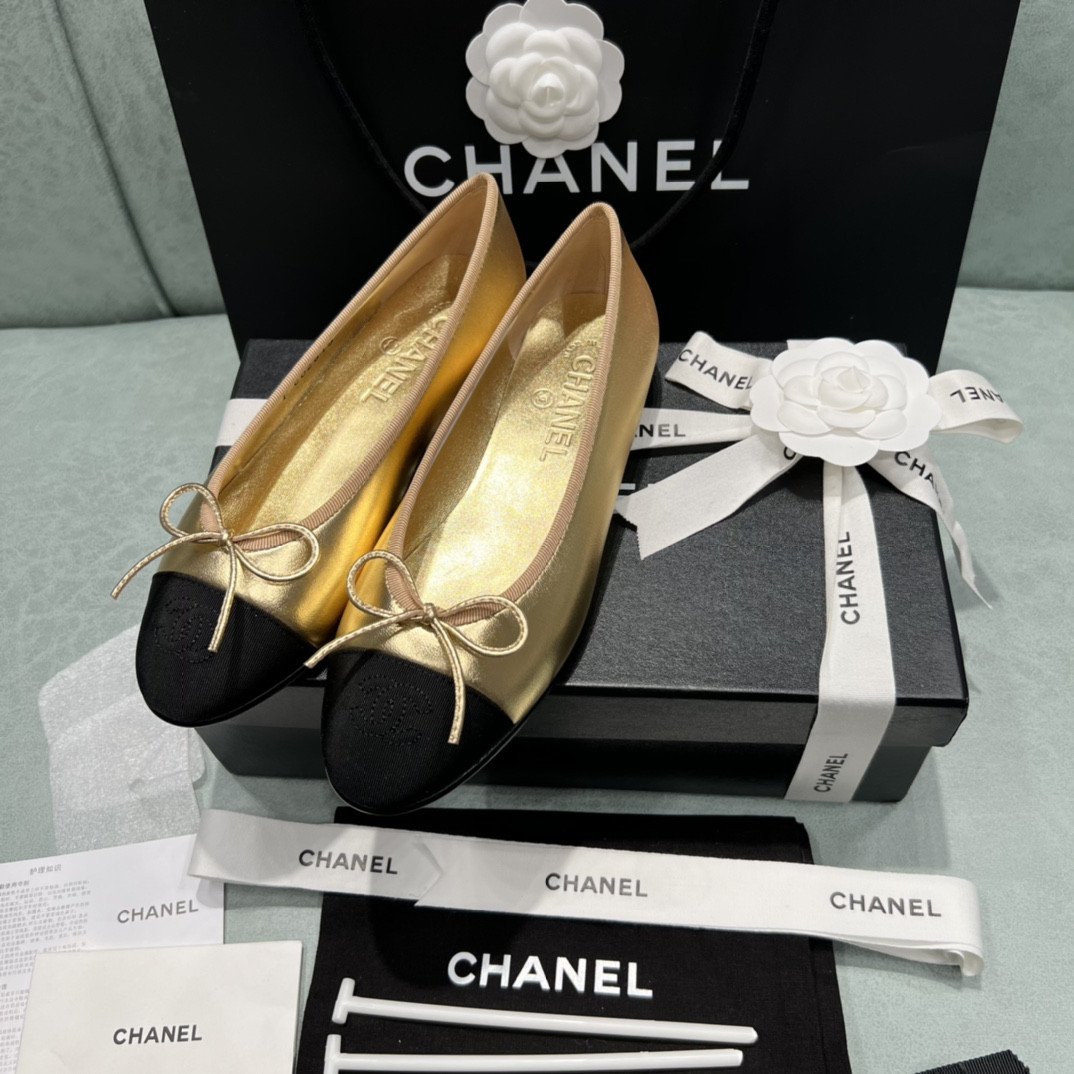 UA Ch**el BALLET FLATS