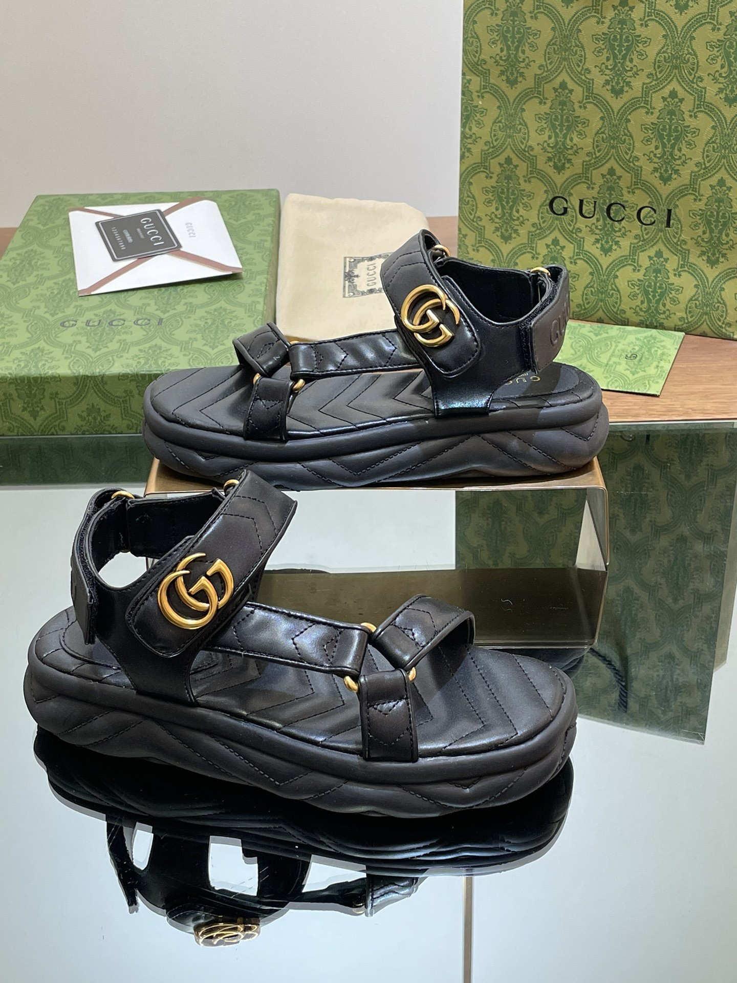 UA Gvc*1 WOMEN'S DOUBLE G SANDAL