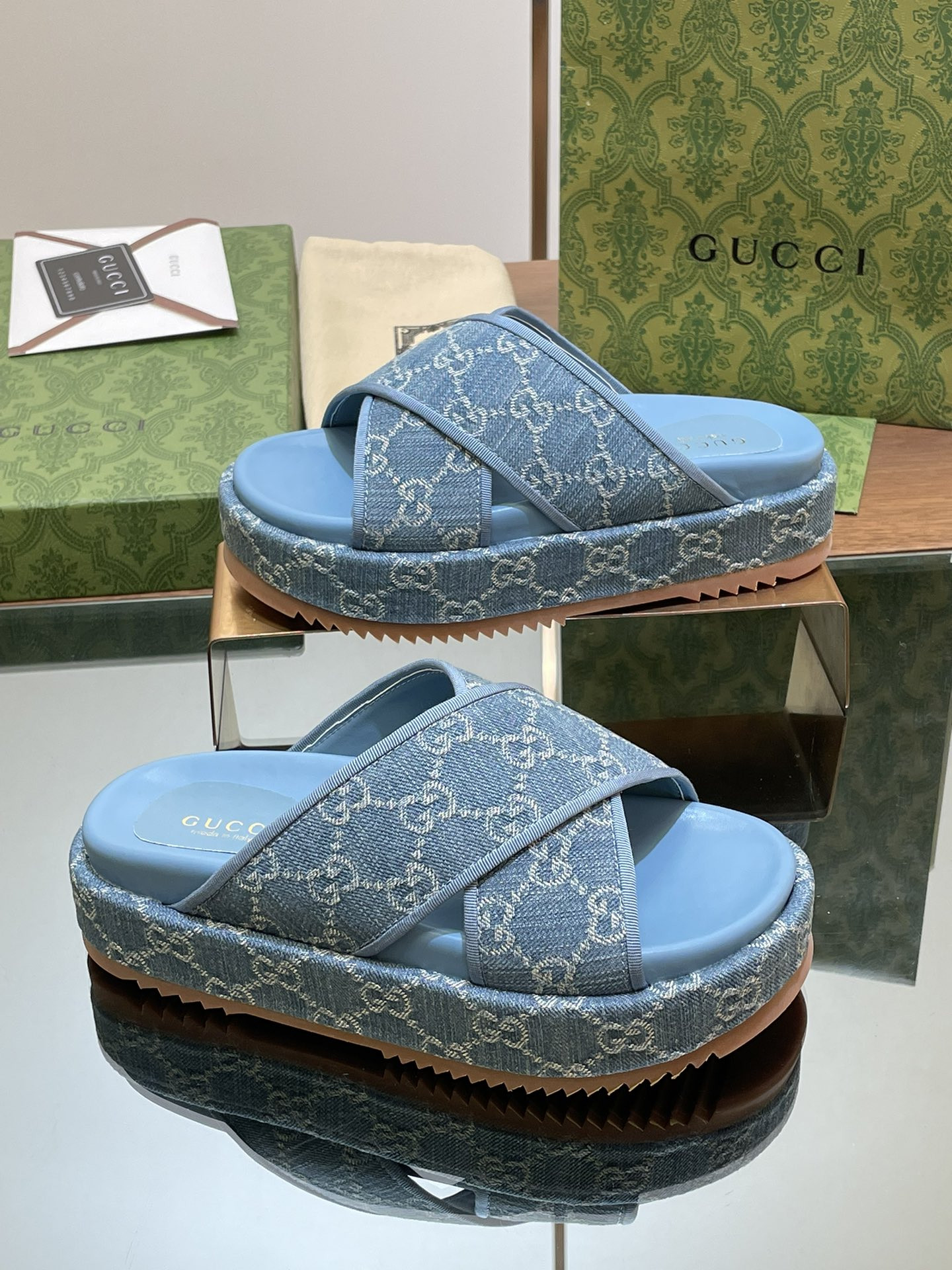 UA Gvc*1 WOMEN