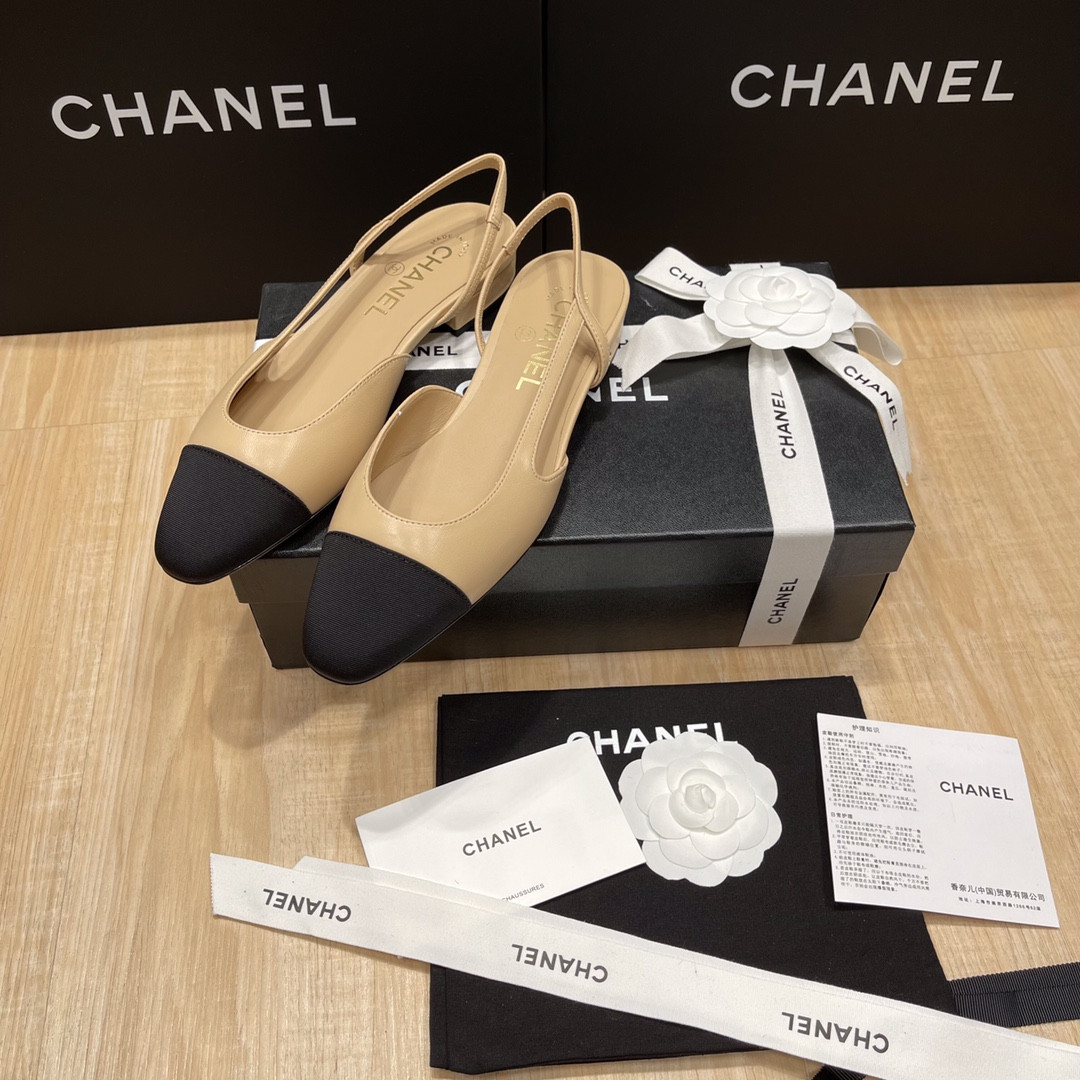 UA Ch**el SLINGBACKS FLAT