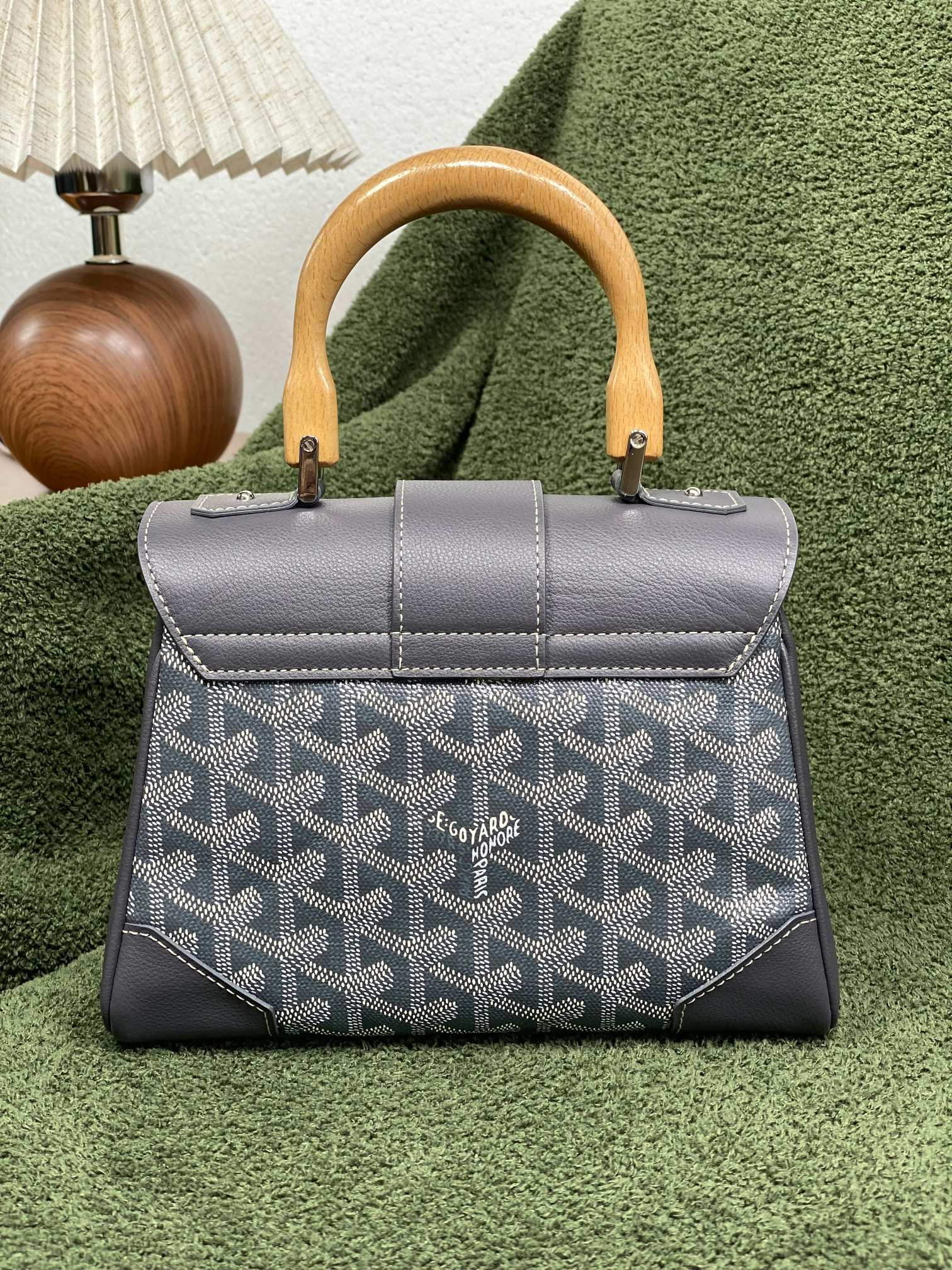 G09ard Saïgon Structuré Mini Bag 20×15×7.5cm