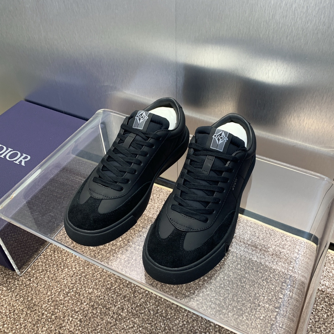 UA D10r B101 Sneaker