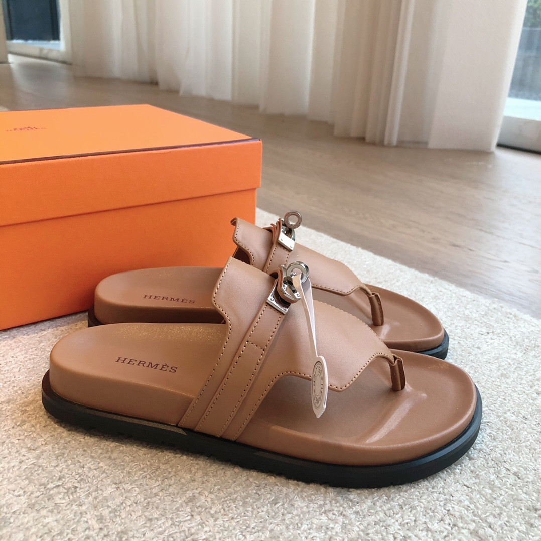 UA H**me5 Empire Sandal