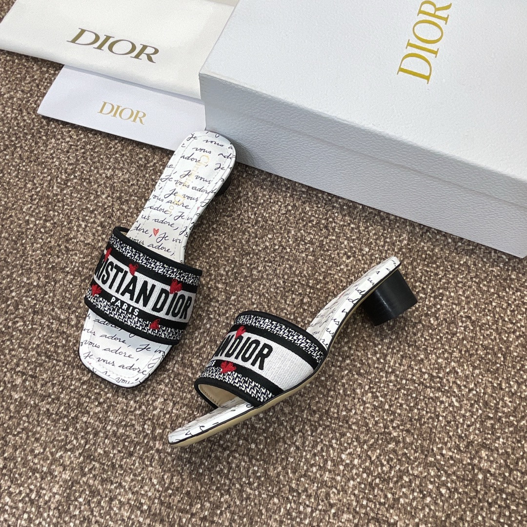 UA D10ramour Dway Heeled Slide