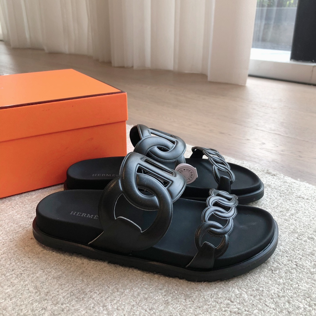 UA H**me5 Extra sandal