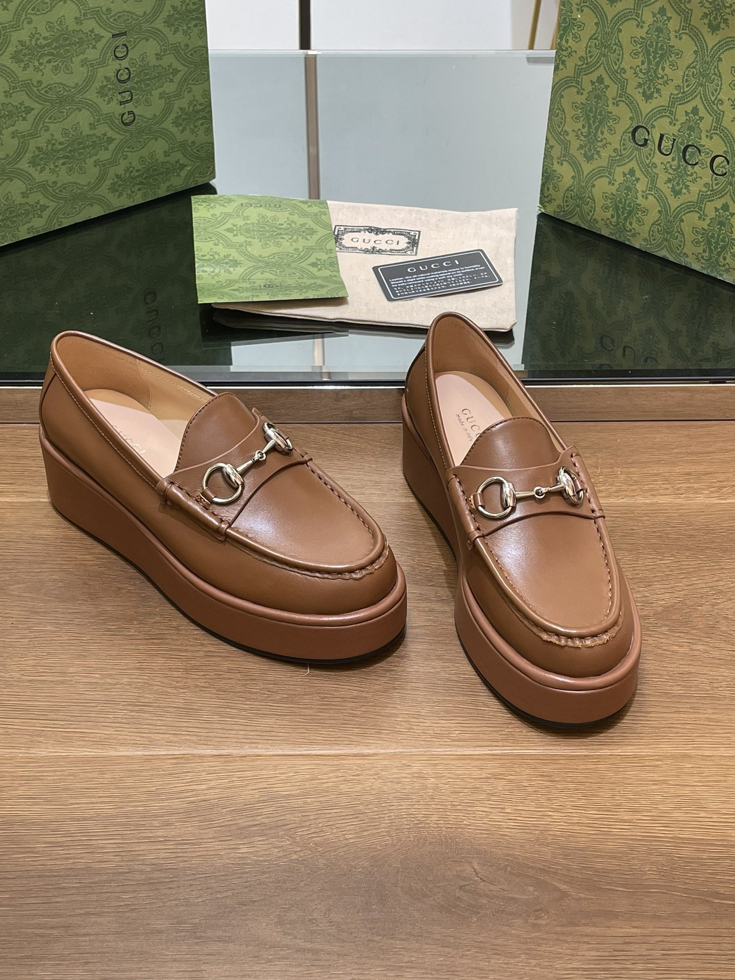UA Gvc*1 HORSEBIT WEDGE LOAFER