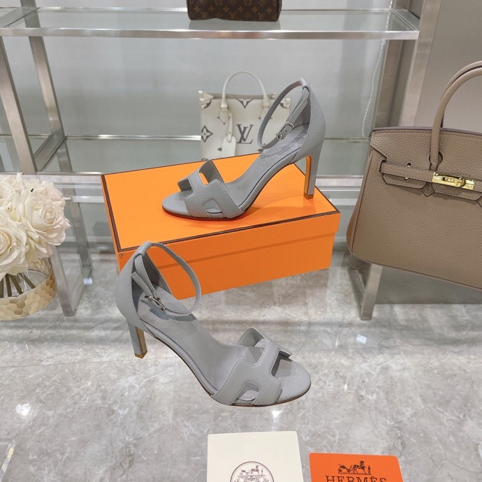 UA H**me5 Heeled Sandal