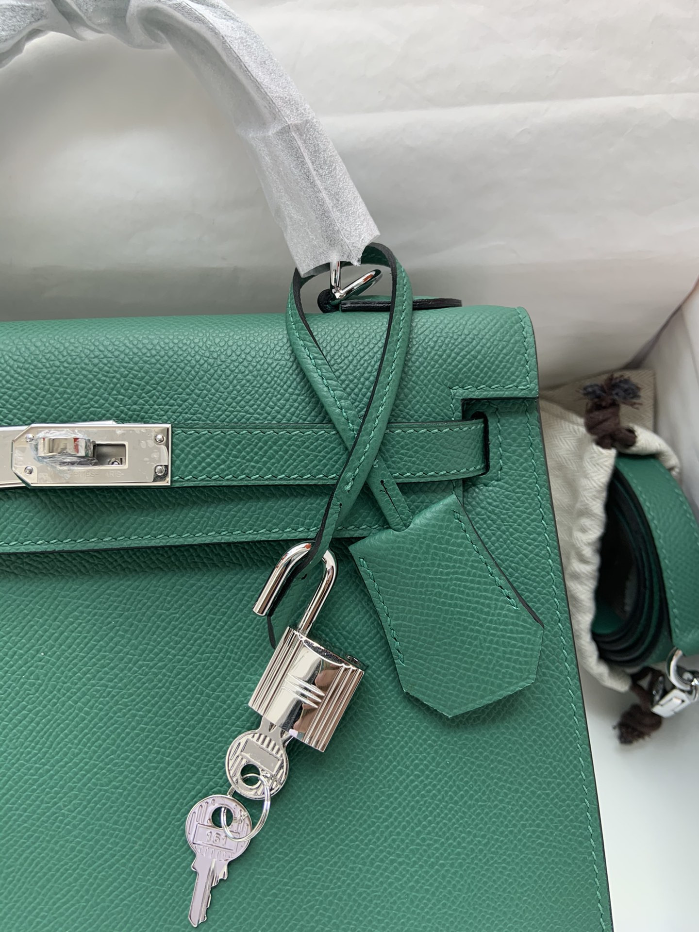 H**me5 Kelly Silver-tone Hardware 25 28