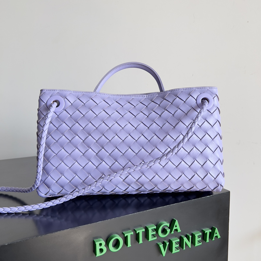 B0tt*ga Ven*ta East-West Andiamo 29x10x18CM