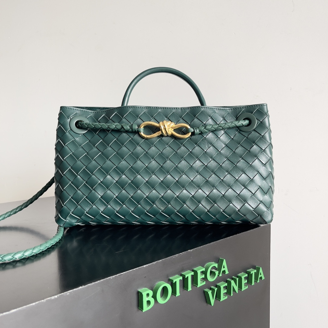 B0tt*ga Ven*ta East-West Andiamo 29x10x18CM