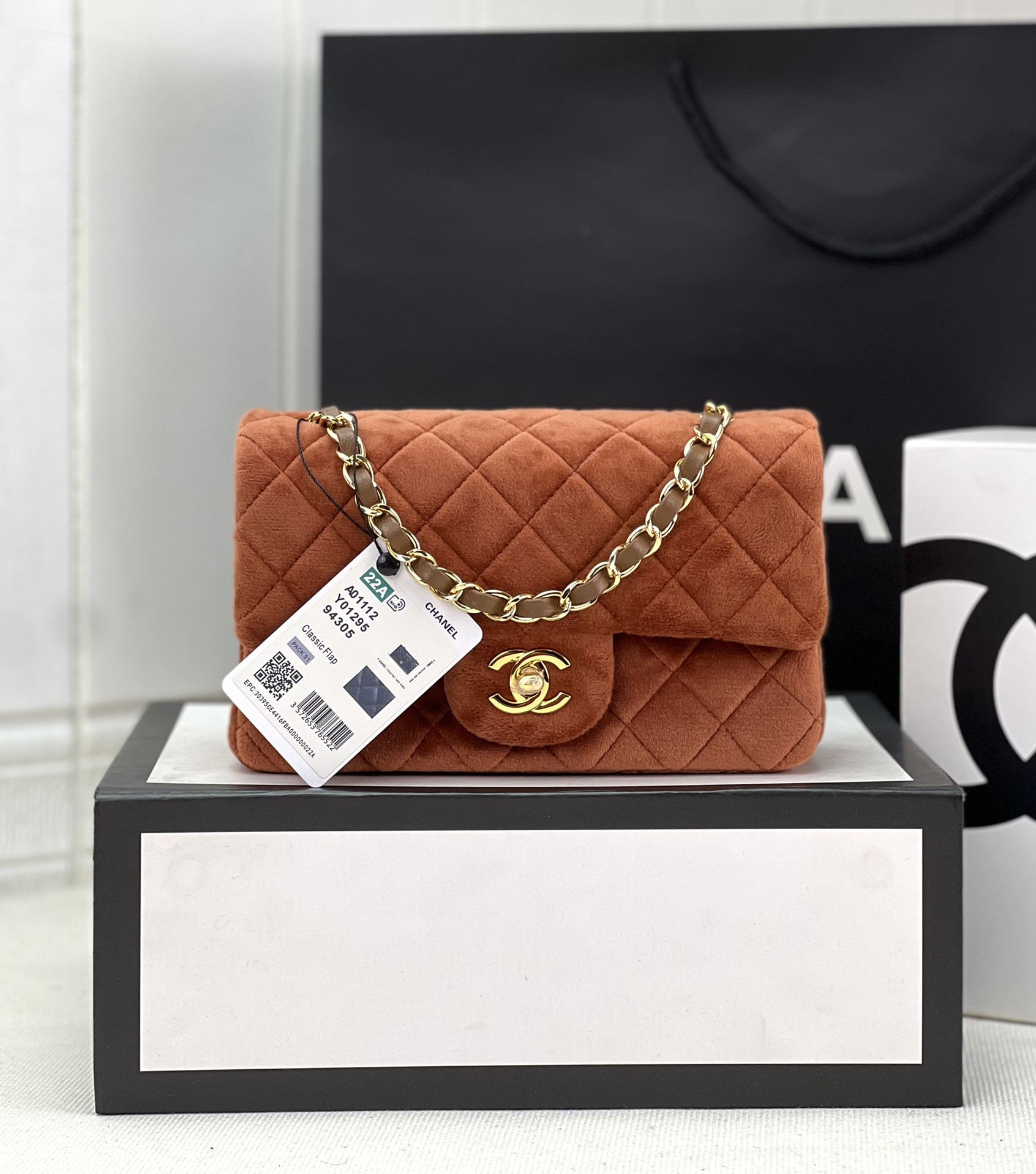 Ch**el Classic Flap Bag 20cm