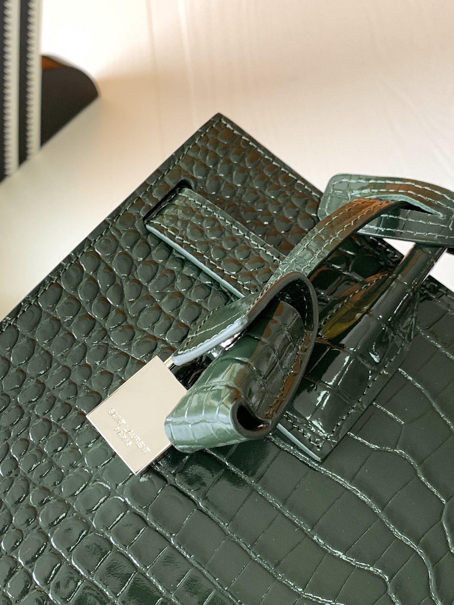 Y51 SAC DE JOUR IN EMBOSSED CROCODILE LEATHER - baby 26x13.5x12.5cm