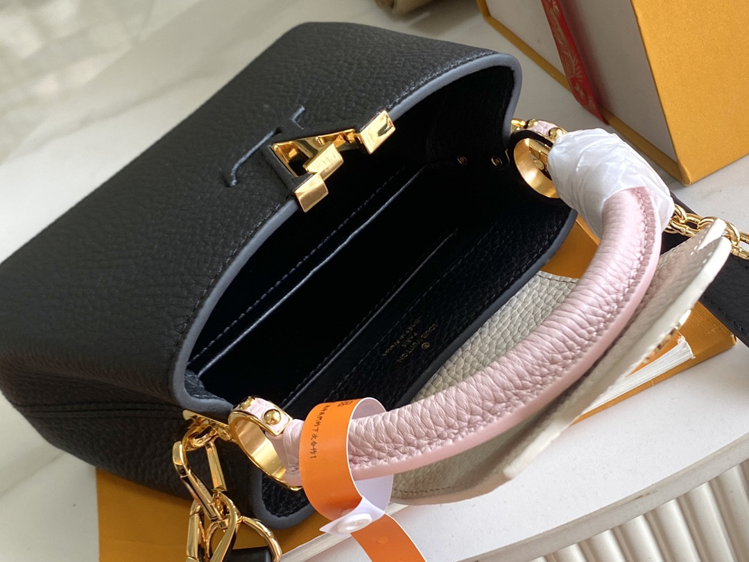 LV Capucines  M20845  pink 17x12x9.5cm