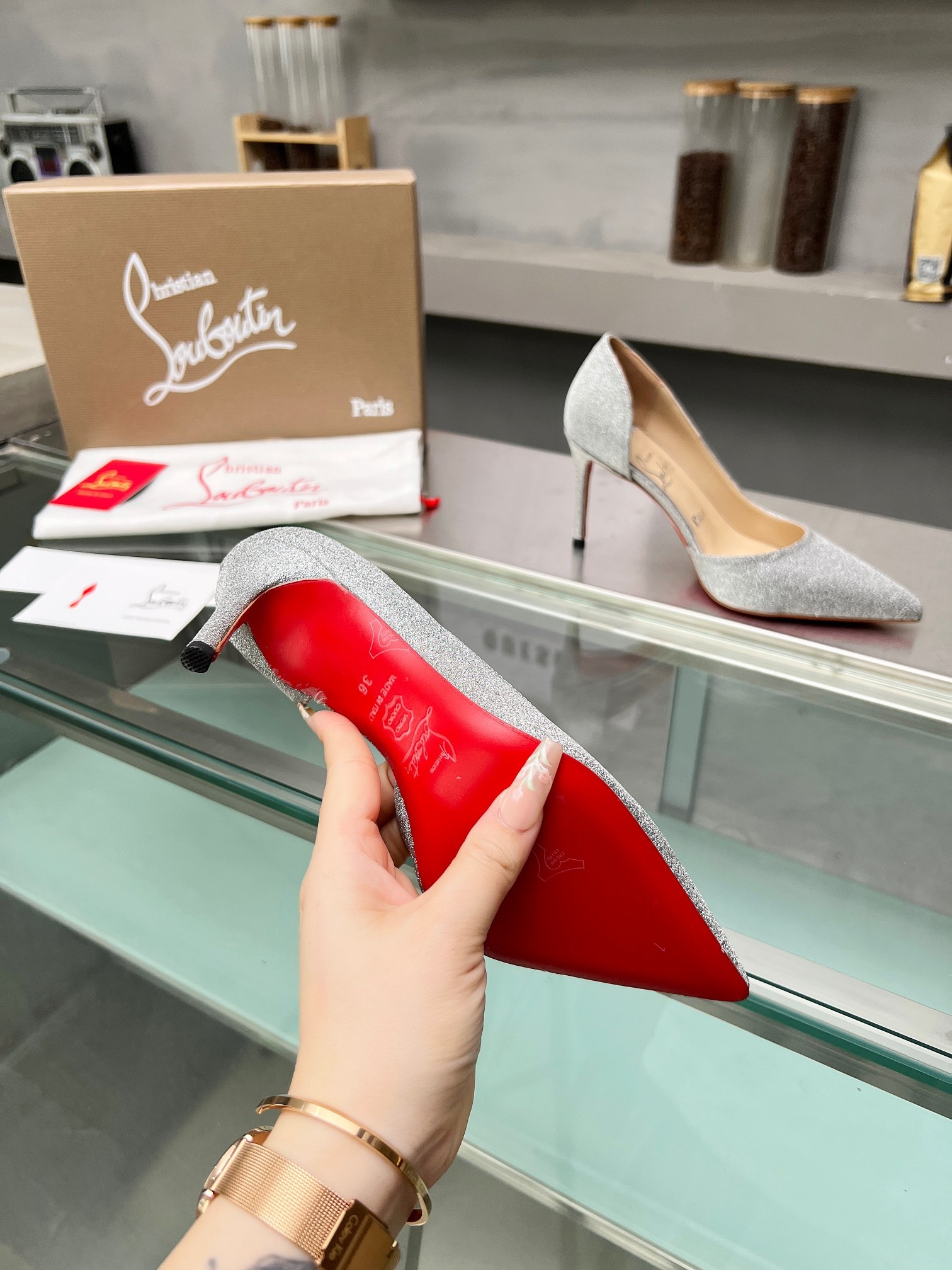ua chr1st1an louboutin cl red-botT0m shoes