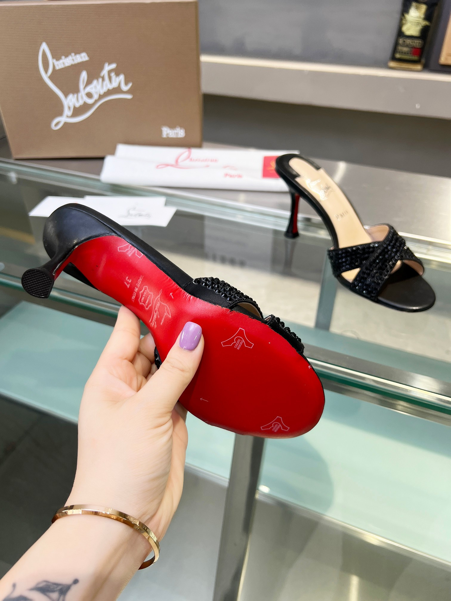 ua chr1st1an louboutin cl red-botT0m shoes