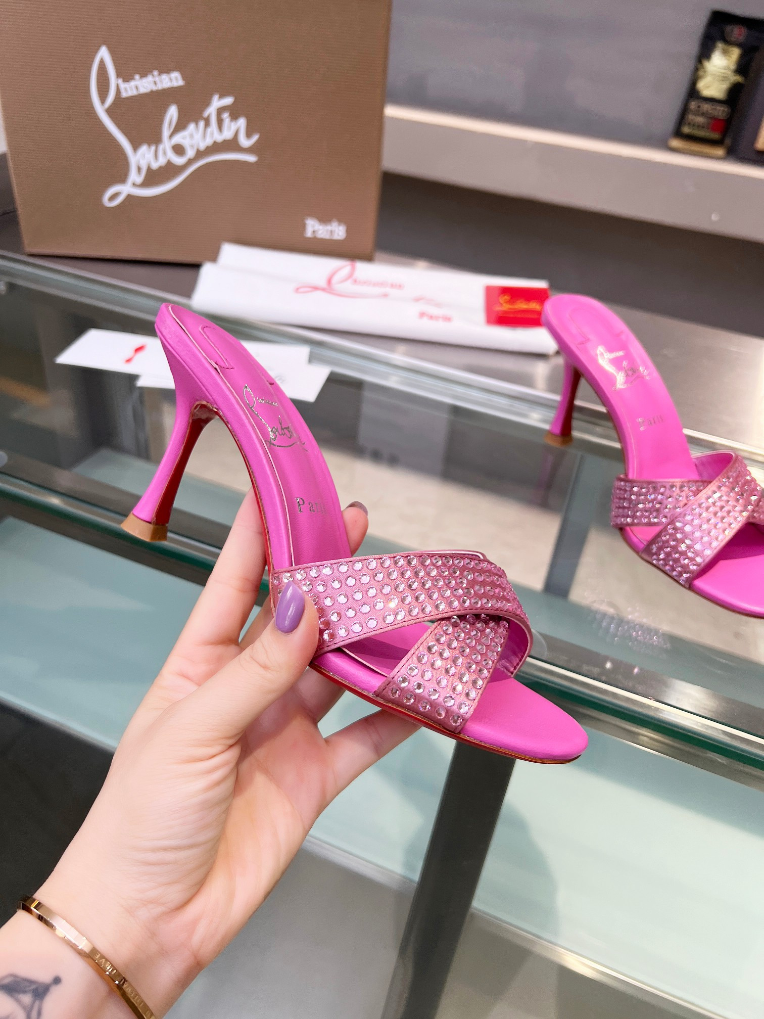 ua chr1st1an louboutin cl red-botT0m shoes