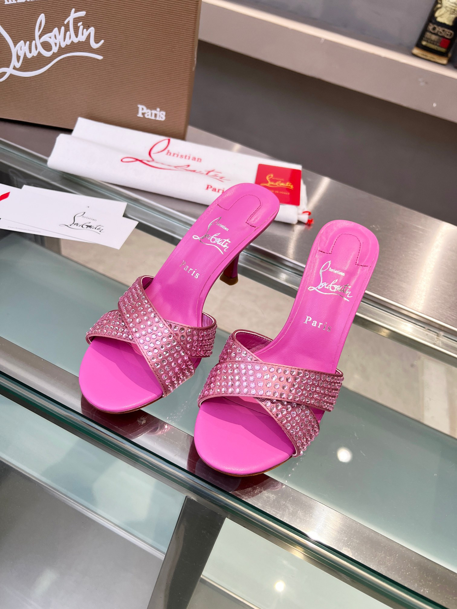 ua chr1st1an louboutin cl red-botT0m shoes