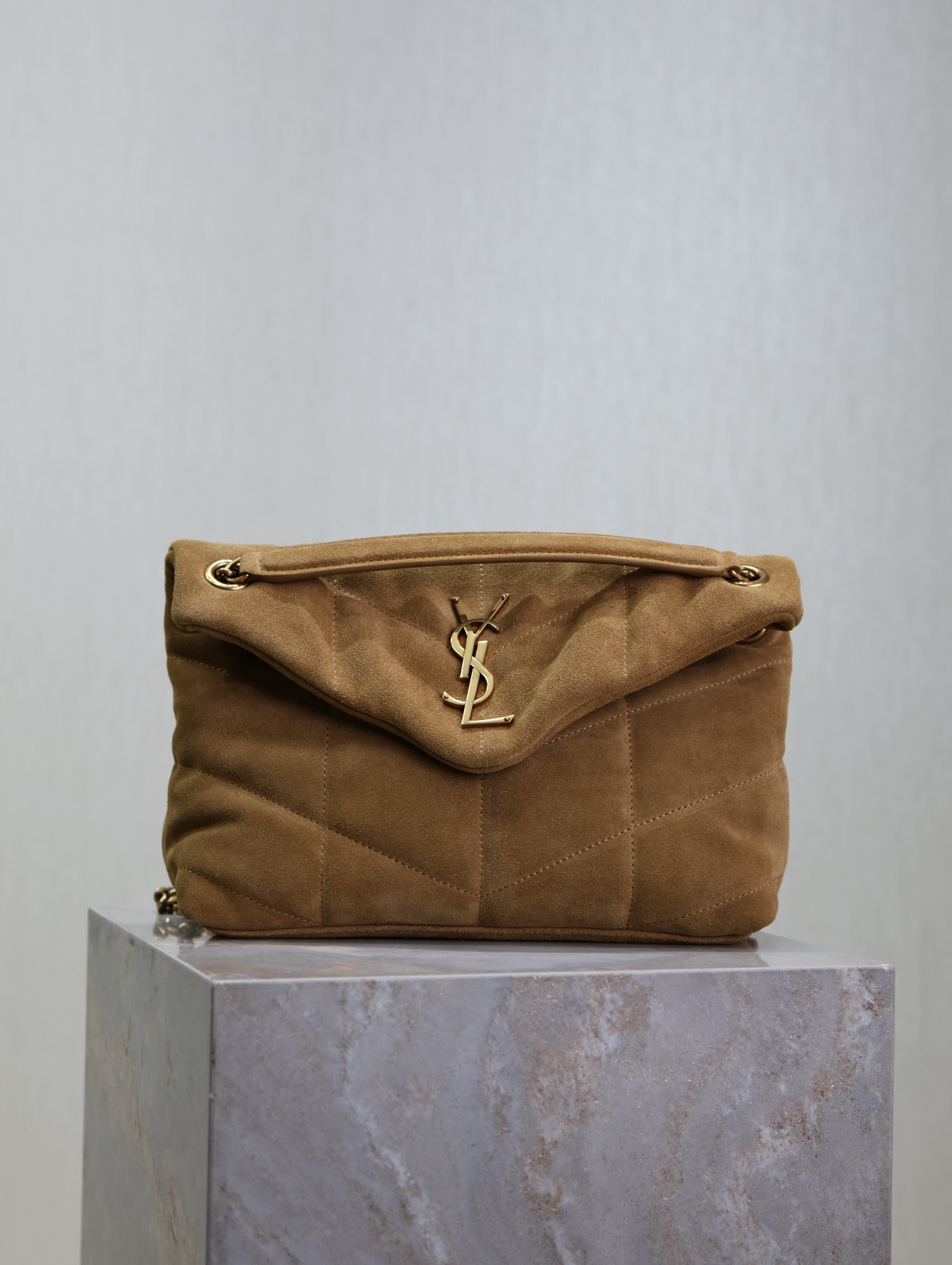 Y51 Loulou Small Puffer (Suede)  29 x 17 x 11cm