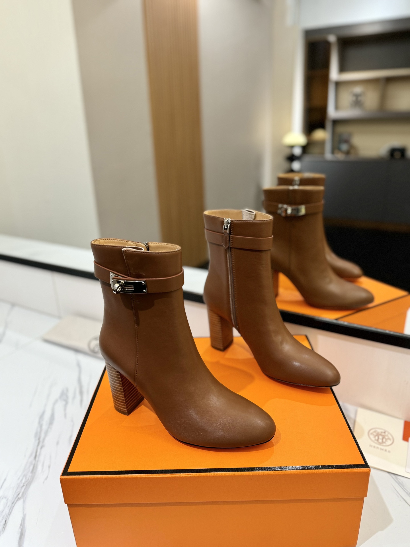 UA H**me5 Kelly Jumping Boots