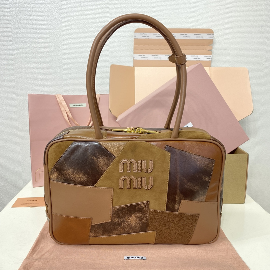 M1v M1v leather patchwork beau bag 23x34x10cm