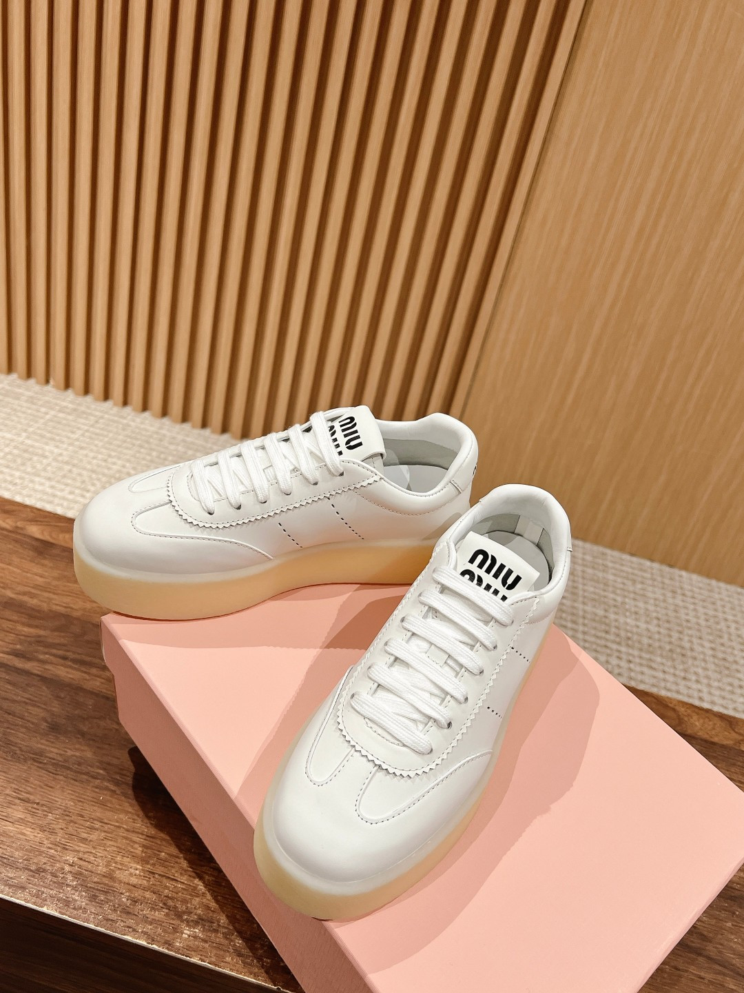 ua M1v M1v sneakers