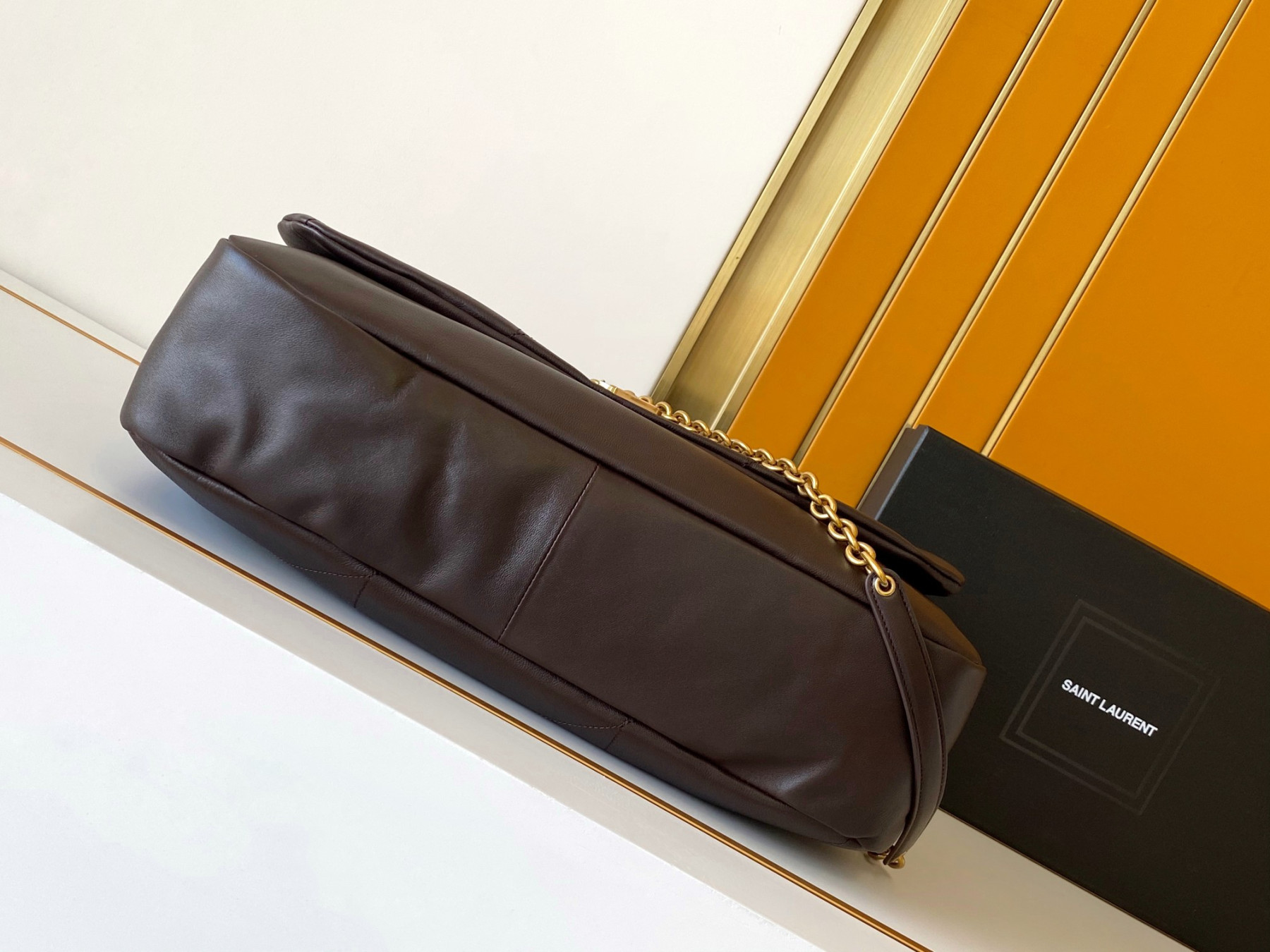 Y51 large jamie 4.3 in lambskin 43x29x9cm
