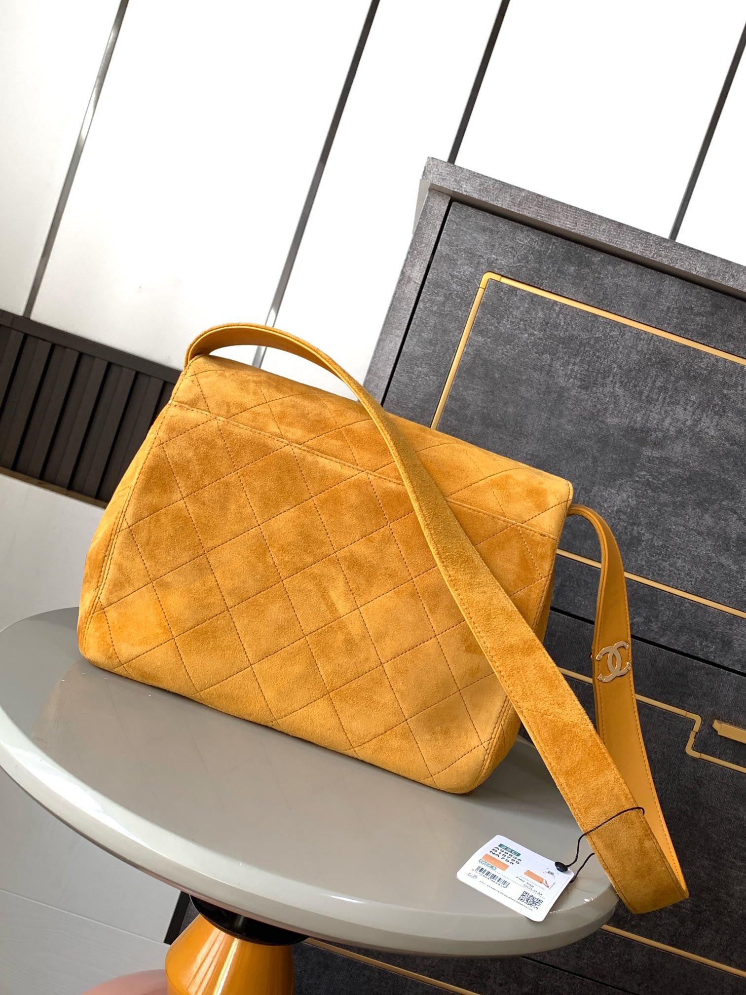 Ch**el Vintage bag 28x12.5x24cm