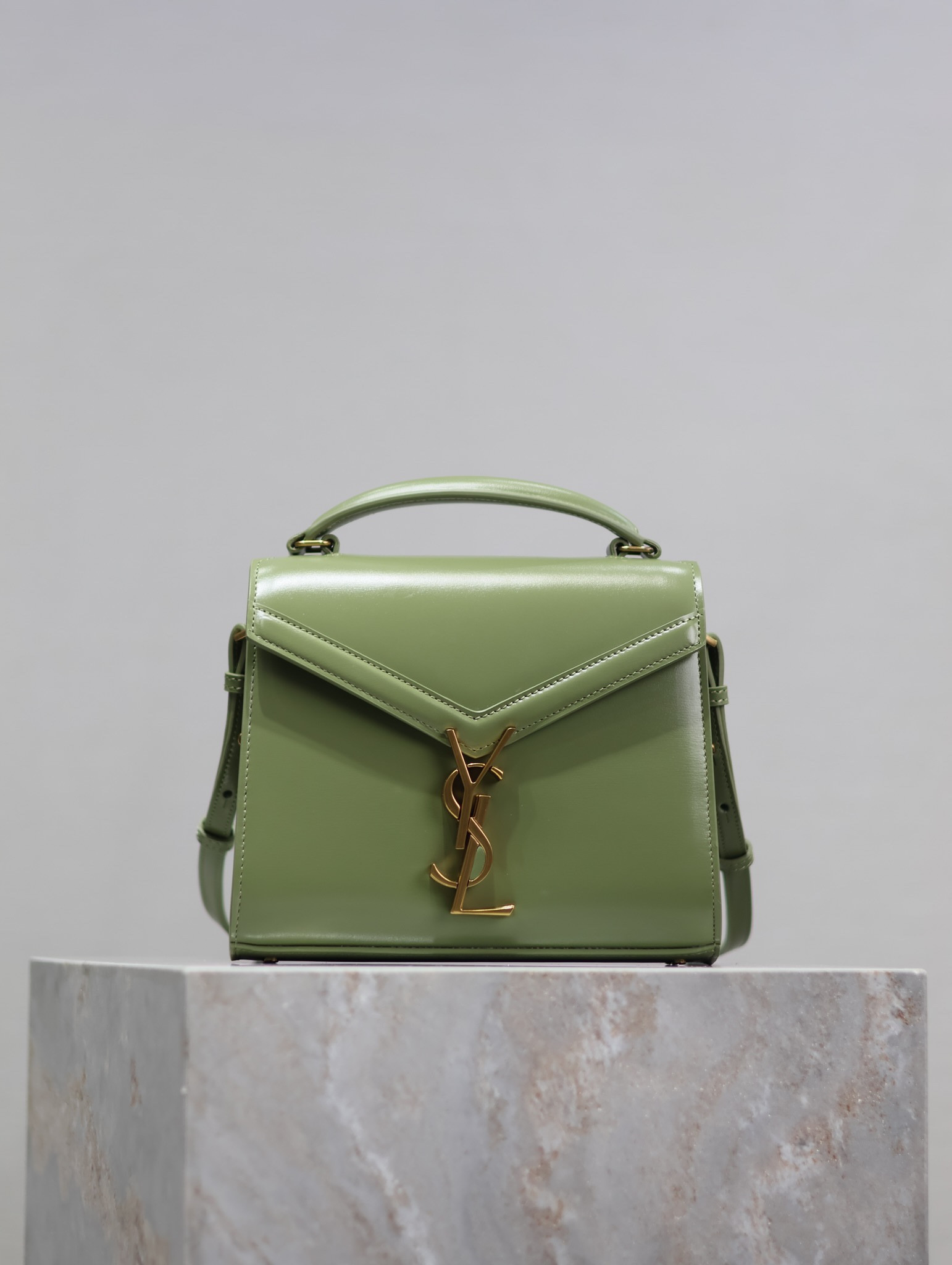 Y51 cassandra mini top handle bag 20x16x7.5cm