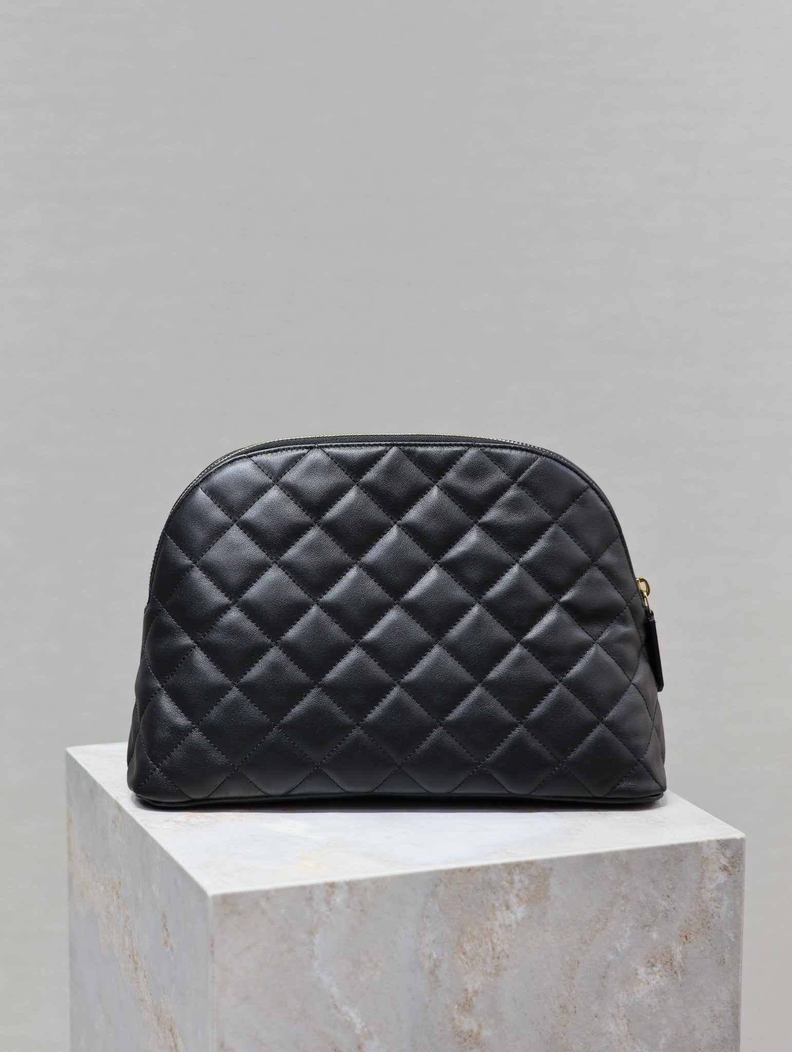 Y51 LE CASSANDRE 30×20×11cm